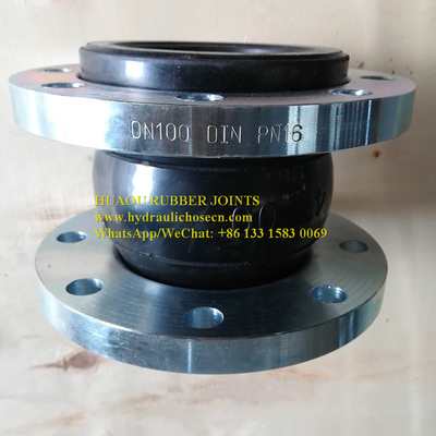 High Flexibility Rubber Expansion Bellows with Flanged Installation Type and SS316 Material supplier