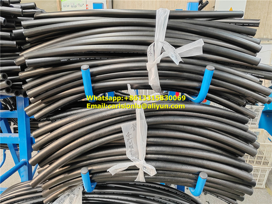 Black High Pressure Hose with Temperature Range -40C To 121C Meets Or Exceeds SAE 100R2AT Certifications supplier